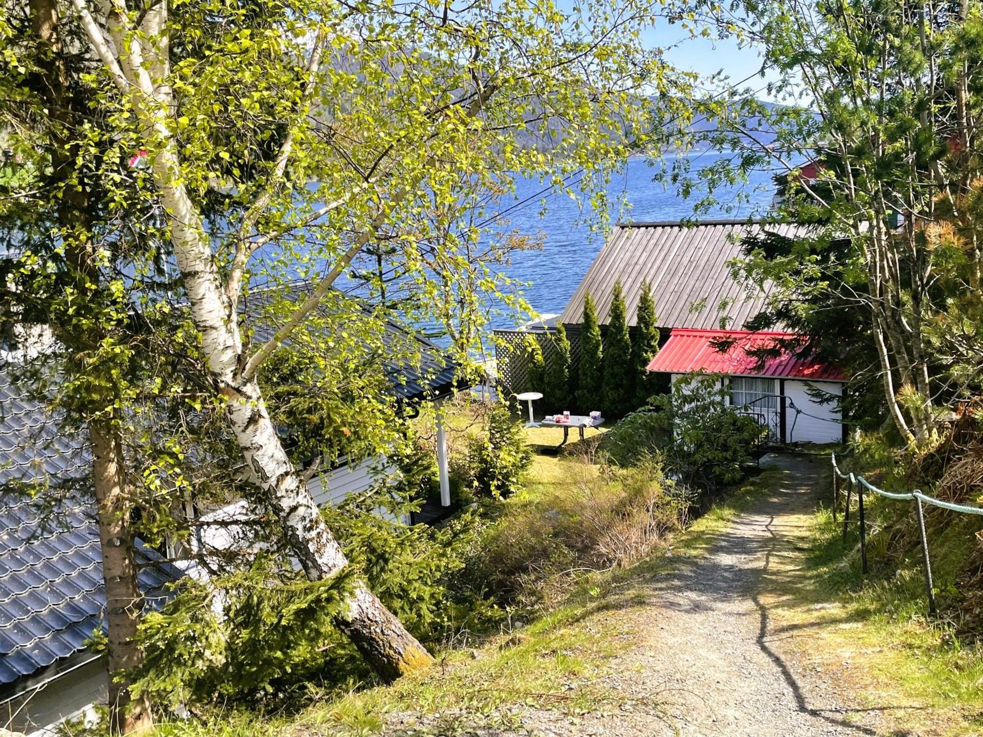Der Fjordtraum In Balestrand Direkt Am Wasser Экстерьер фото